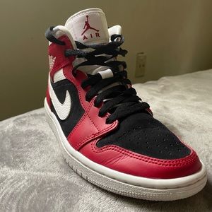 Authentic, Nike AirJordan mid us women’s size 7 red black and white